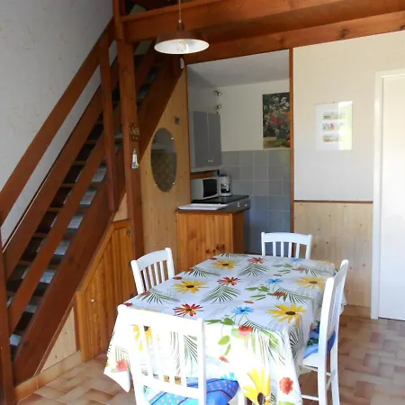 Charmante Maisonnette A 200m De La Avec Jardin Et Parking Prive - Fr-1-476-9 * La Faute-sur-Mer
